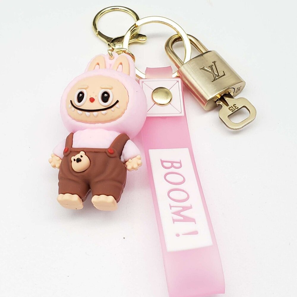 LV Gold Padlock & Key 🔒 Authentic Louis Vuitton Bag Unbranded Labubu Charm - Picture 3 of 8